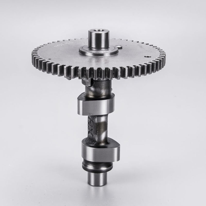 Camshaft sắt ductile đúc với Gear Case Hardening cho động cơ xăng